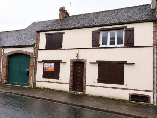 Maison à vendre 296 500 € 7 pièces 5 chambres 175 m² 8 556 m² de terrain Pontgouin 28190