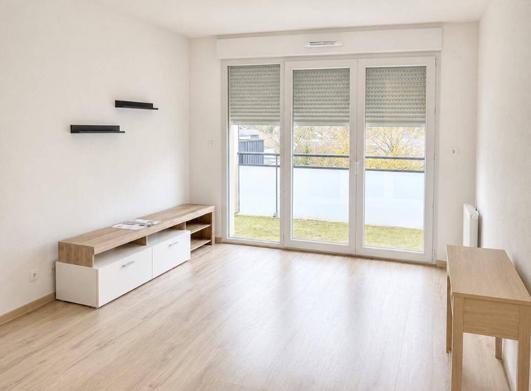 Appartement 2 pièces 40 m² · à Saint-Léger-du-Bourg-Denis · 40 m² · 516 €/mois