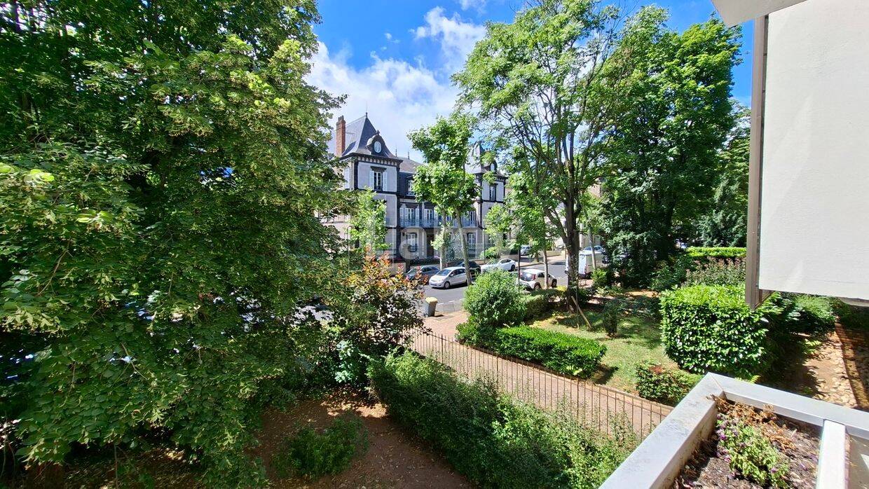 Appartement 4 pièces 93 m² · à Chamalières · 93,3 m² · 897 €