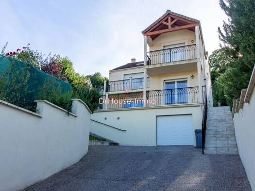 Maison à vendre 499 500 € 5 pièces 4 chambres 216 m² 503 m² de terrain La Falaise 78410