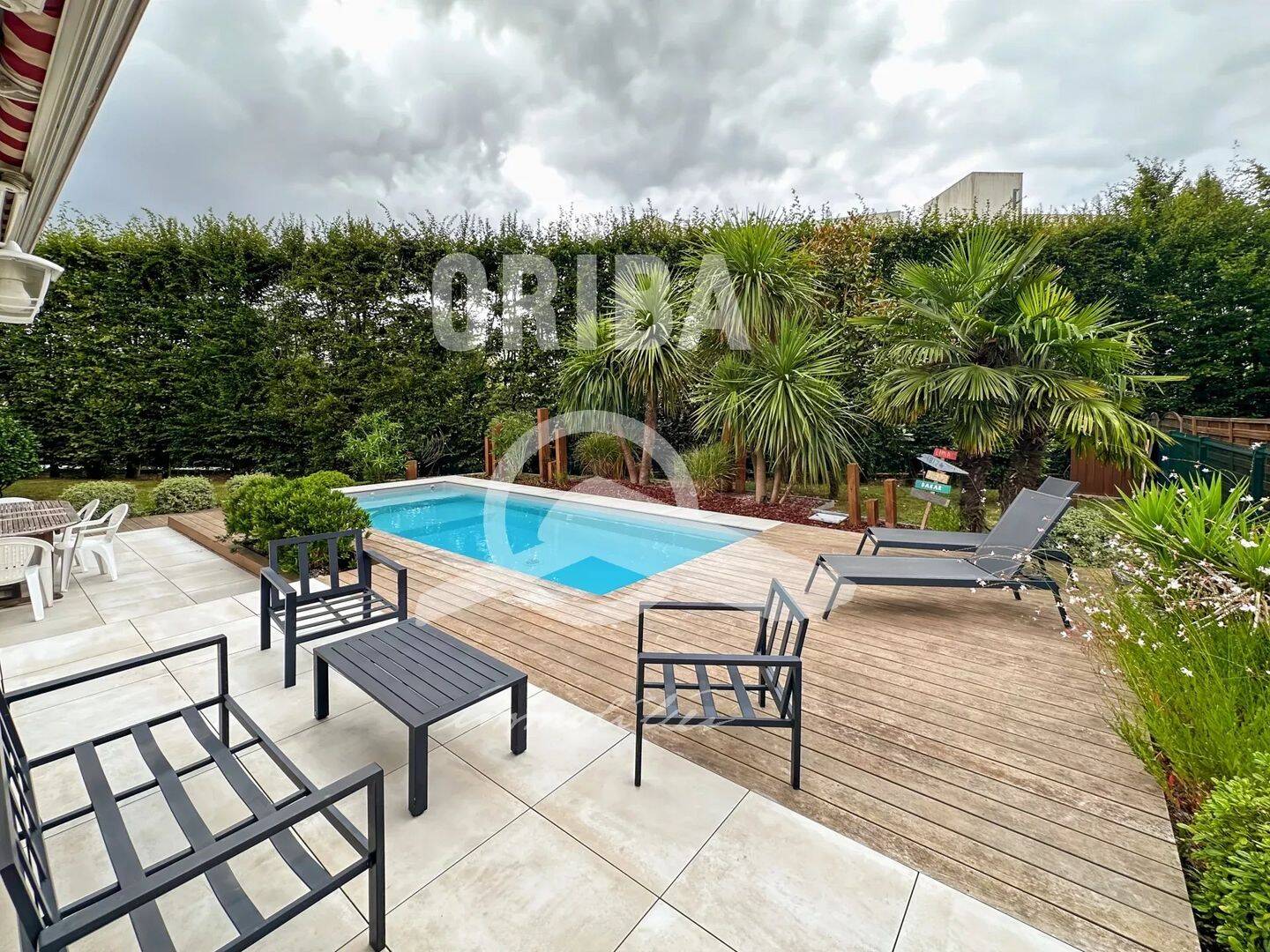 Maison 7 pièces 206 m² · à Saint-Herblain · 206 m² · 3 300 €