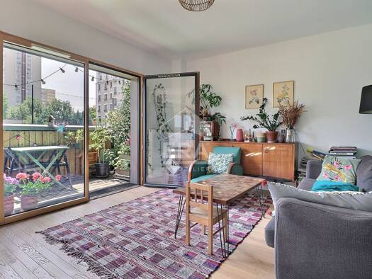 Appartement à vendre 349 000 € 4 pièces 3 chambres 75 m² Étage 1/3 Sadi Carnot Aubervilliers 93300