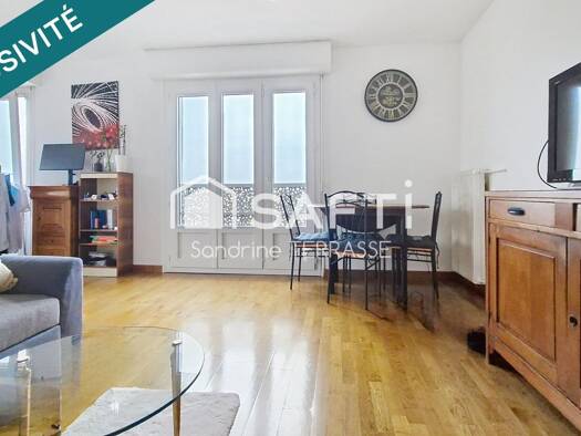 Appartement à vendre 129 000 € 1 pièce 43 m² Étage 5/7 Bois d'Amour-Porte de Paris-Courlancy Reims 51100
