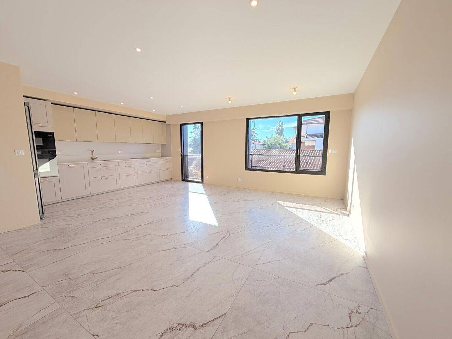Appartement 2 pièces 70 m² · à La Teste-de-Buch · 70 m² · 1 175 €/mois