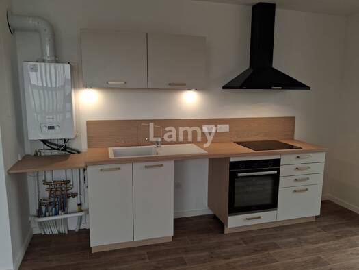 Appartement à louer 790 € 3 pièces 60,1 m² Étage 2/2 Douets Milletiere Tours 37100