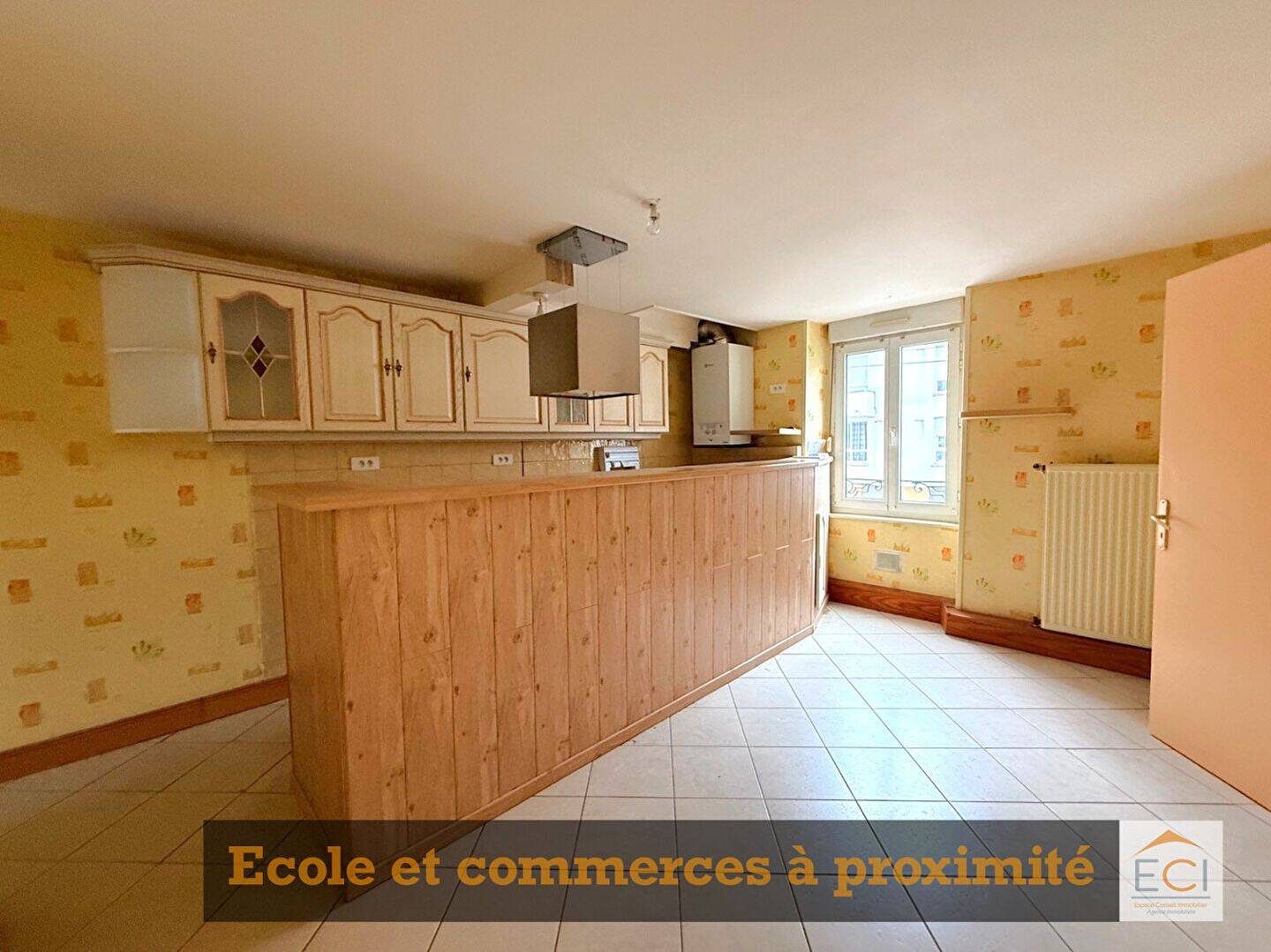 Appartement 3 pièces 79 m² · à Limoges · 79 m² · 600 €