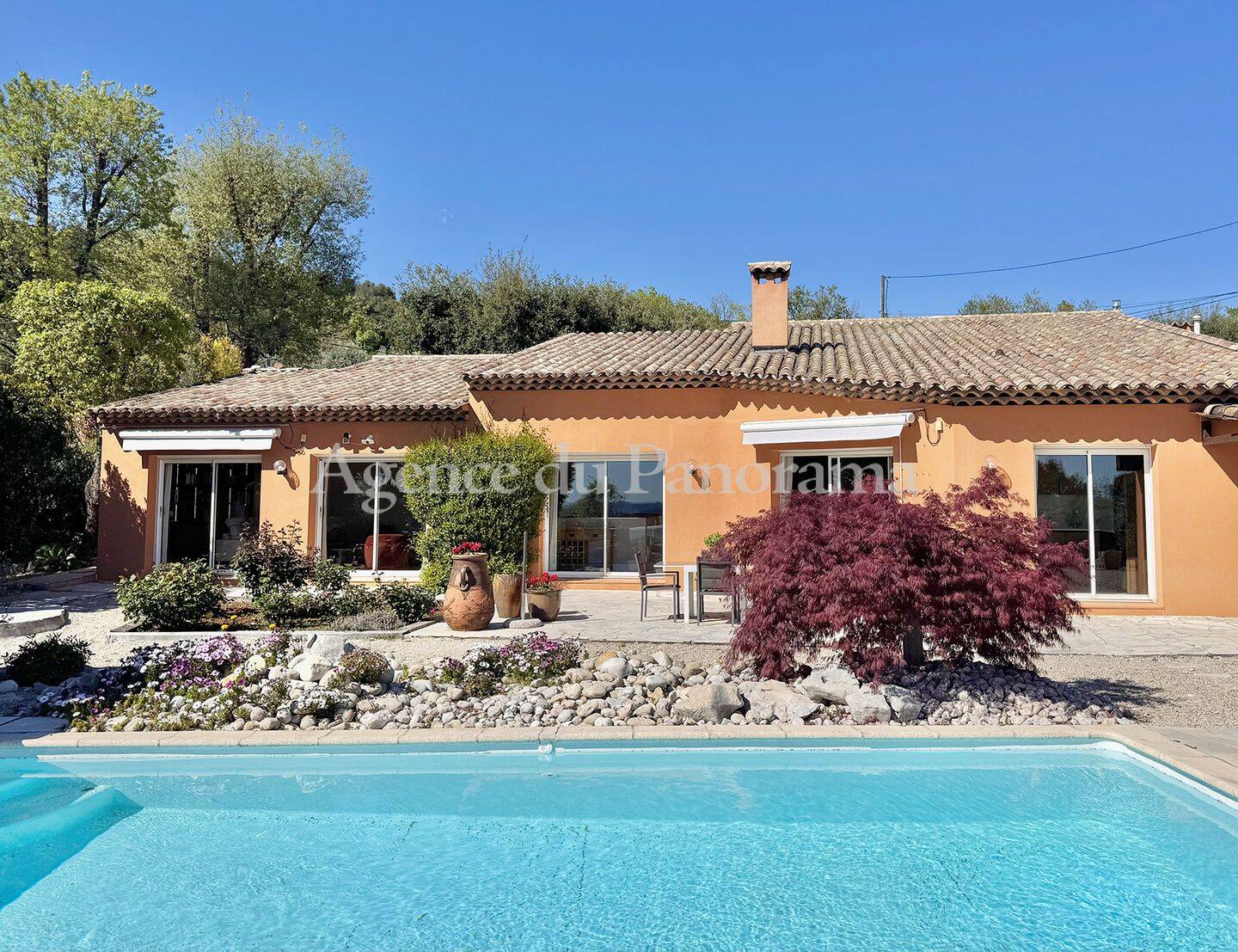 Maison 6 pièces 181 m² · à Cabris · 180,5 m² · 875 000 €