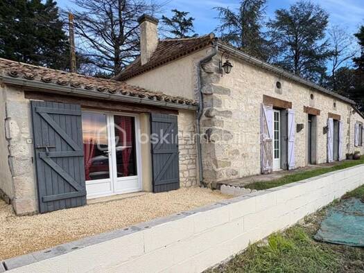 Maison de plain-pied à vendre 165 000 € 5 pièces 3 chambres 120 m² 755 m² de terrain Lougratte 47290