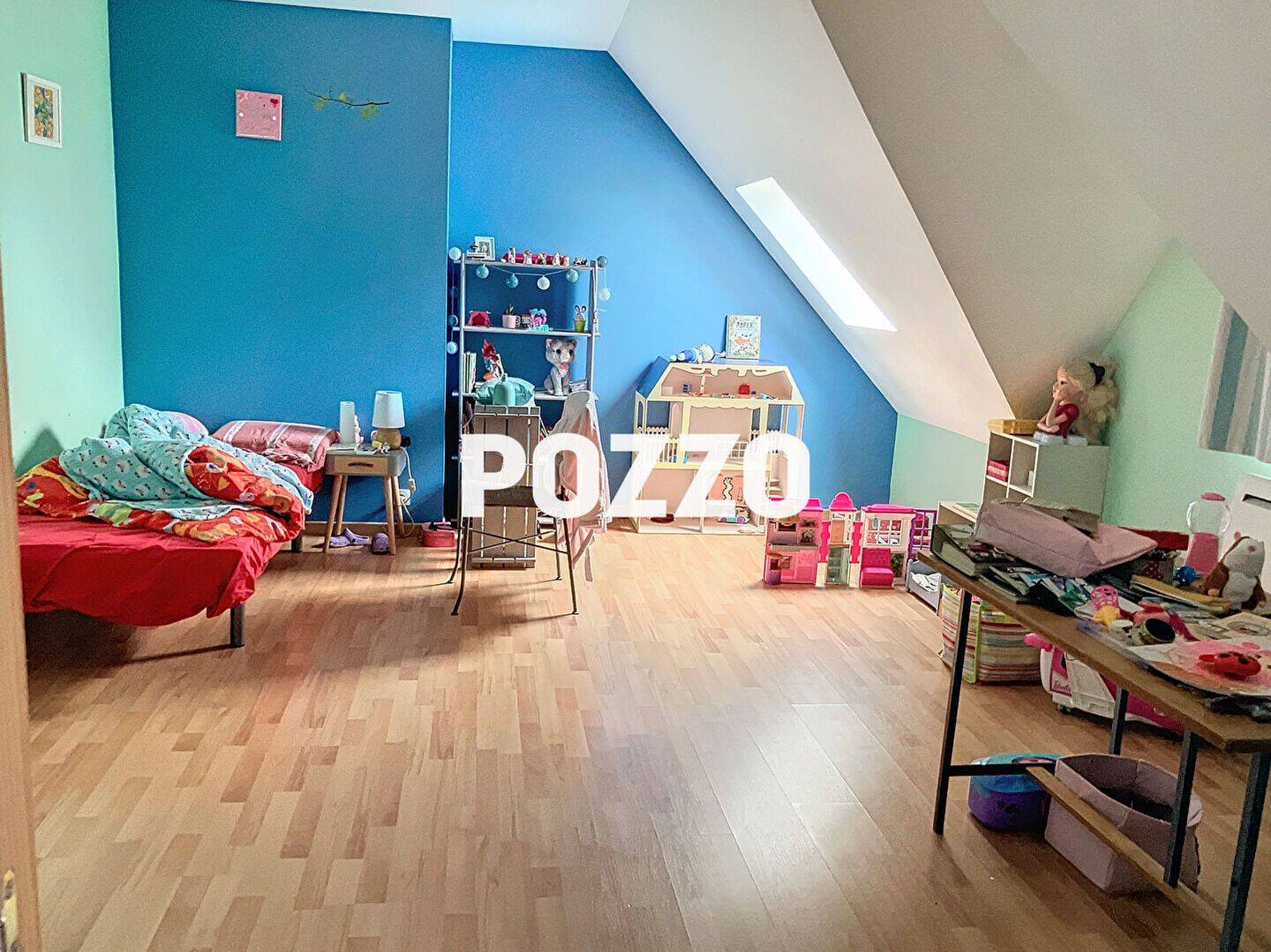Appartement 4 pièces 130 m² · à Condé-sur-Vire · 130 m² · 650 €