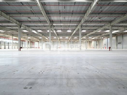 Entrepôt à louer 124 459 € 22 513 m² d'espace de stockage Sevrey 71100