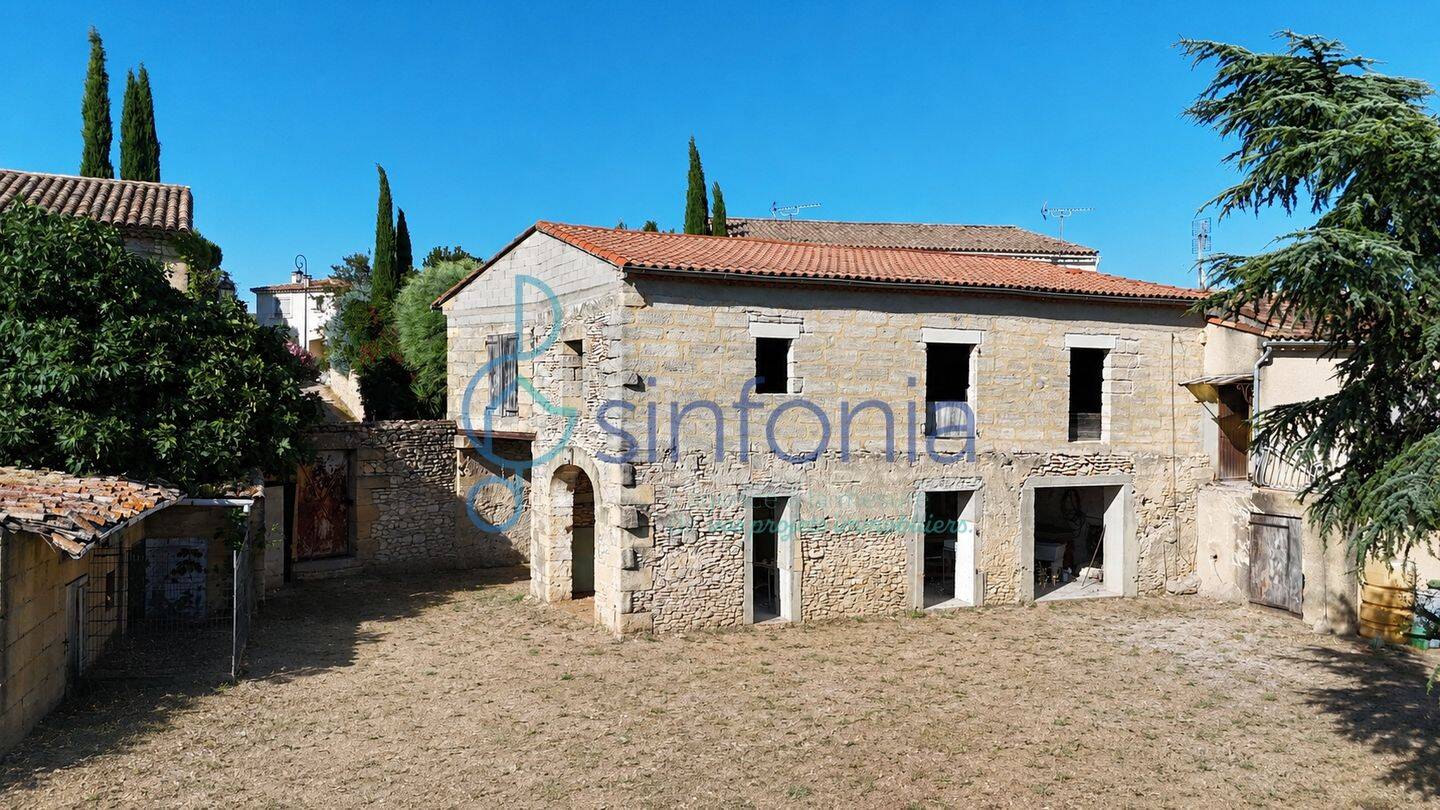 Maison 5 pièces 176 m² · à Saint-Maximin · 176 m² · 298 000 €