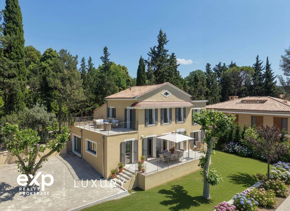 Maison 6 pièces 203 m² · à Aix-en-Provence · 202,5 m² · 1 850 000 €