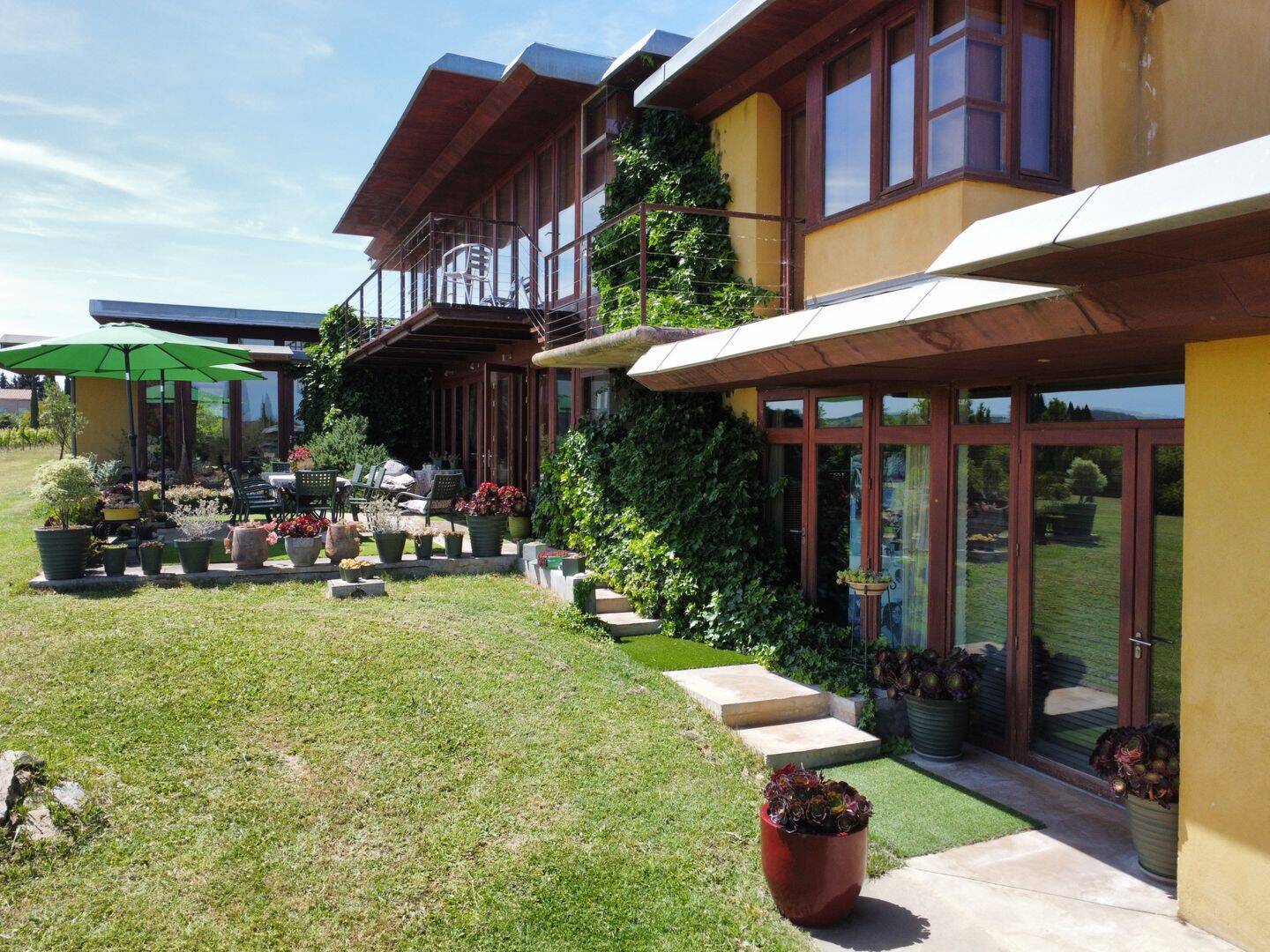 Maison 10 pièces 350 m² · à Couffoulens · 350 m² · 880 000 €