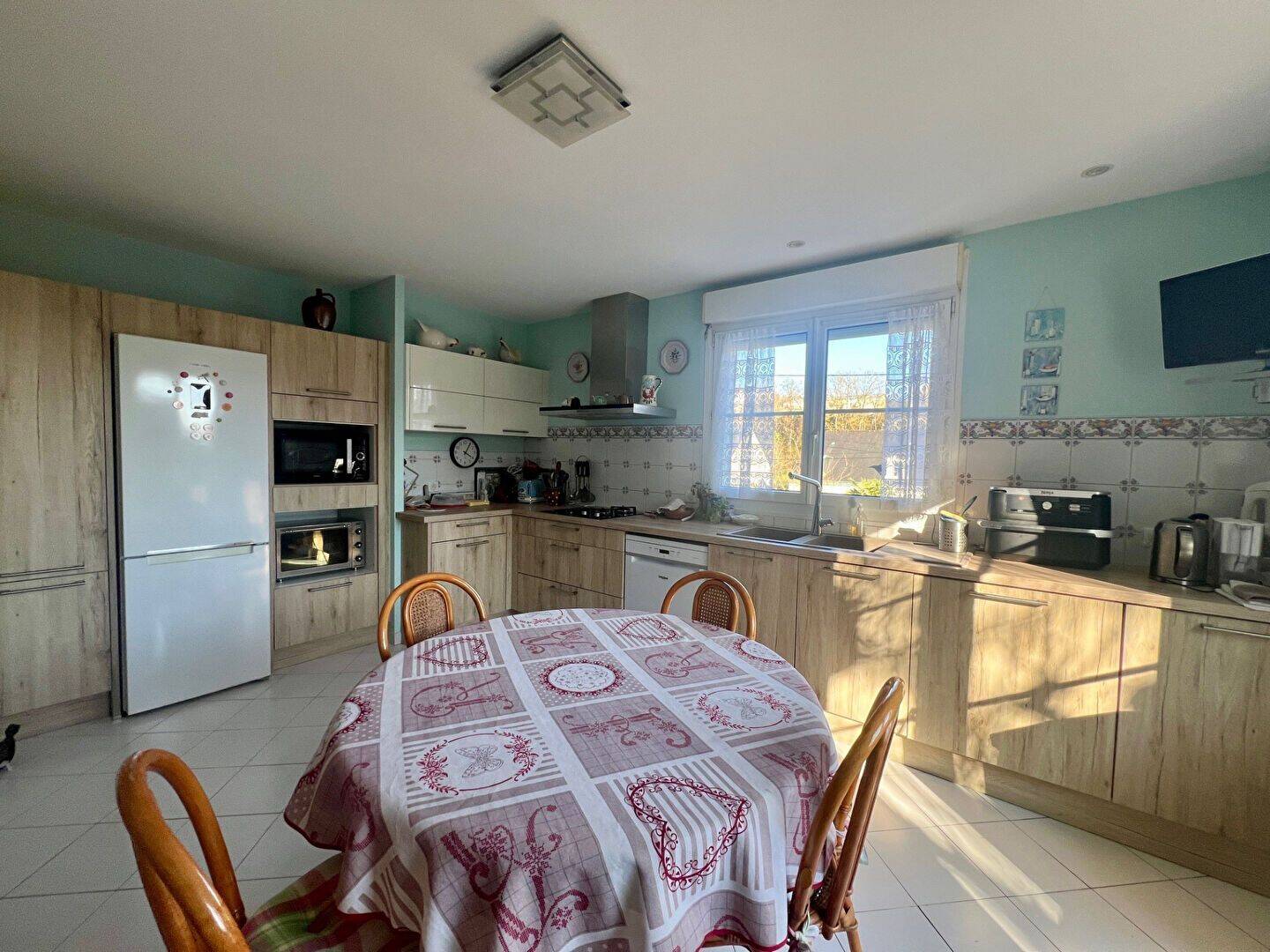 Maison 6 pièces 168 m² · à Vouvray · 168 m² · 349 900 €