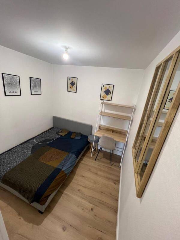 1 pièce 20 m² · à Cholet · 20 m² · 320 €