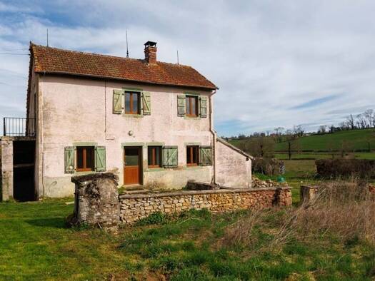 Maison à vendre 72 000 € 3 pièces 1 chambre 74 m² 2 885 m² de terrain Saint-Laurent-en-Brionnais 71800