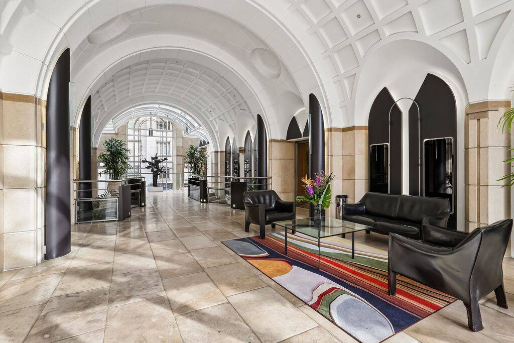 Appartement 1 pièce 24 m² · à Paris 16ème Arrondissement · 24 m² · 340 000 €