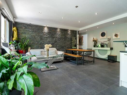 Appartement à vendre 320 000 € 3 pièces 2 chambres 67,65 m² RDC Prés de Noisy-Marx Dormoy Gournay-sur-Marne 93460