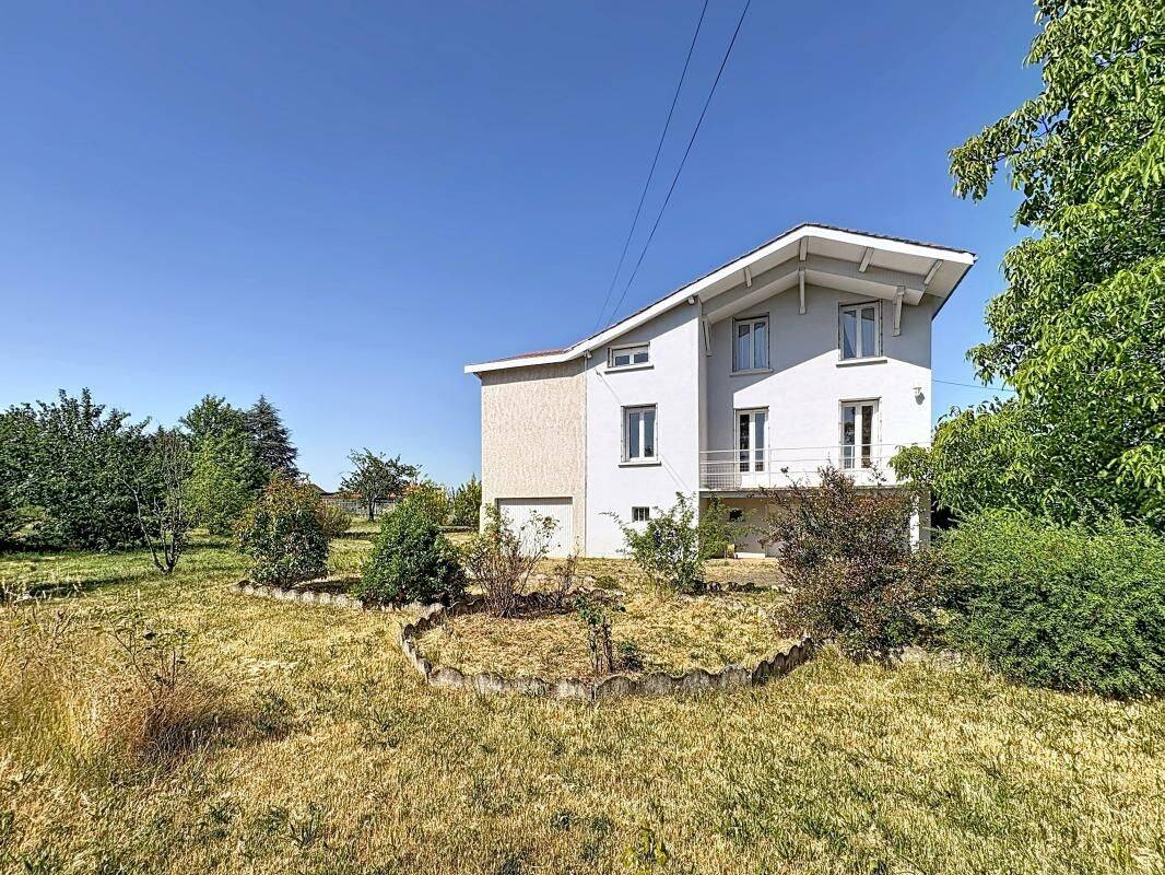 Maison 7 pièces 117 m² · à Saint-Just-Saint-Rambert · 117 m² · 260 000 €