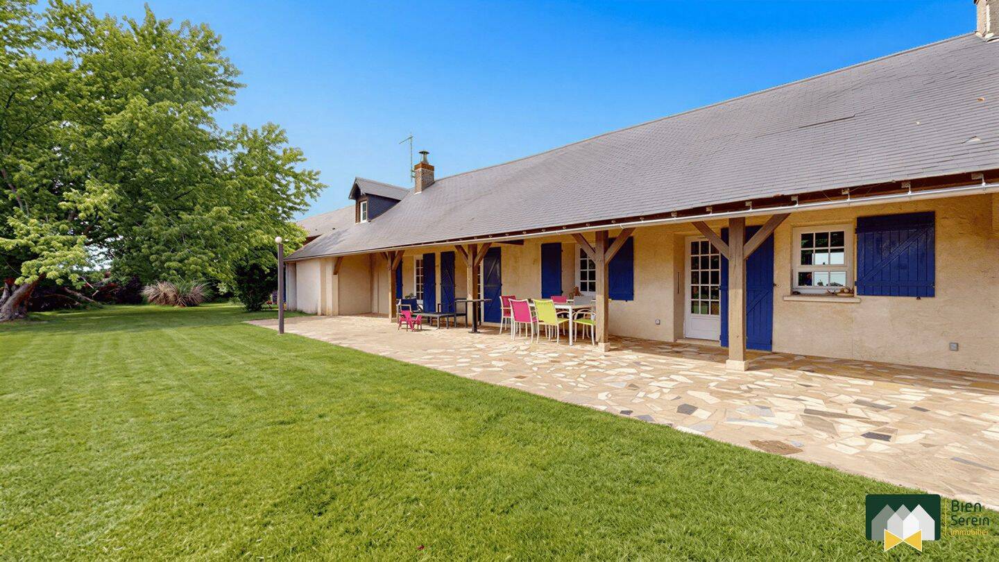 Maison 6 pièces 221 m² · à Luplanté · 221 m² · 380 000 €