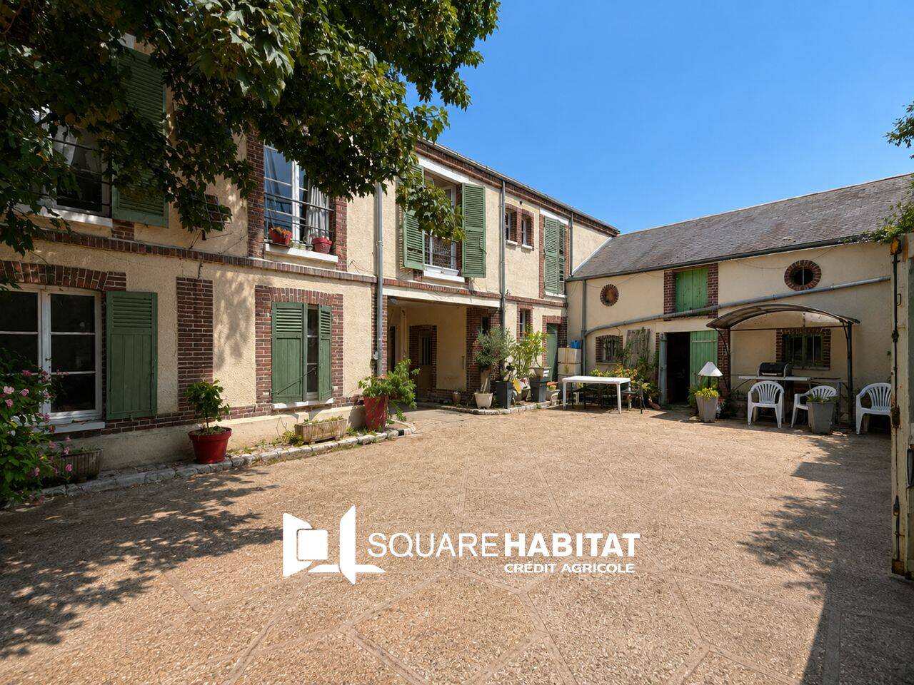 Maison 6 pièces 255 m² · à Chartres · 255 m² · 565 000 €