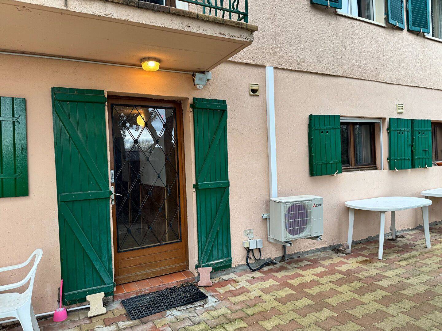Appartement 1 pièce 13 m² · à Caumont-sur-Durance · 13,1 m² · 380 €/mois