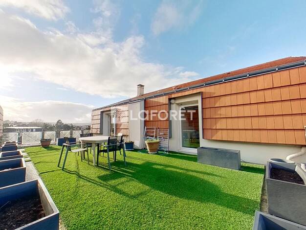 Appartement à vendre 594 000 € 5 pièces 3 chambres 96 m² Étage 4/4 Ouest Marly-le-Roi 78160