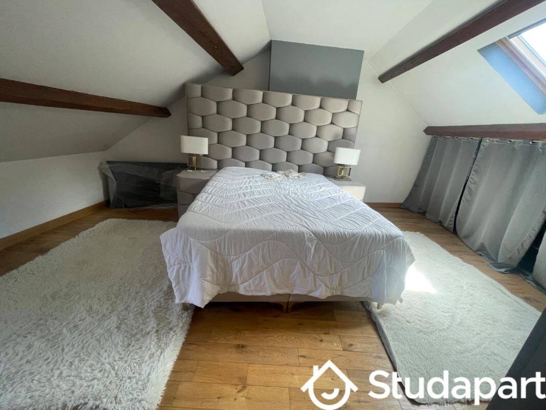 Appartement 1 pièce 25 m² · à Jouy-le-Moutier · 25 m² · 1 000 €