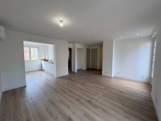 Maison à vendre 349 000 € 5 pièces 4 chambres 104 m² 292 m² de terrain Croix de Poumeyrac Béziers 34500