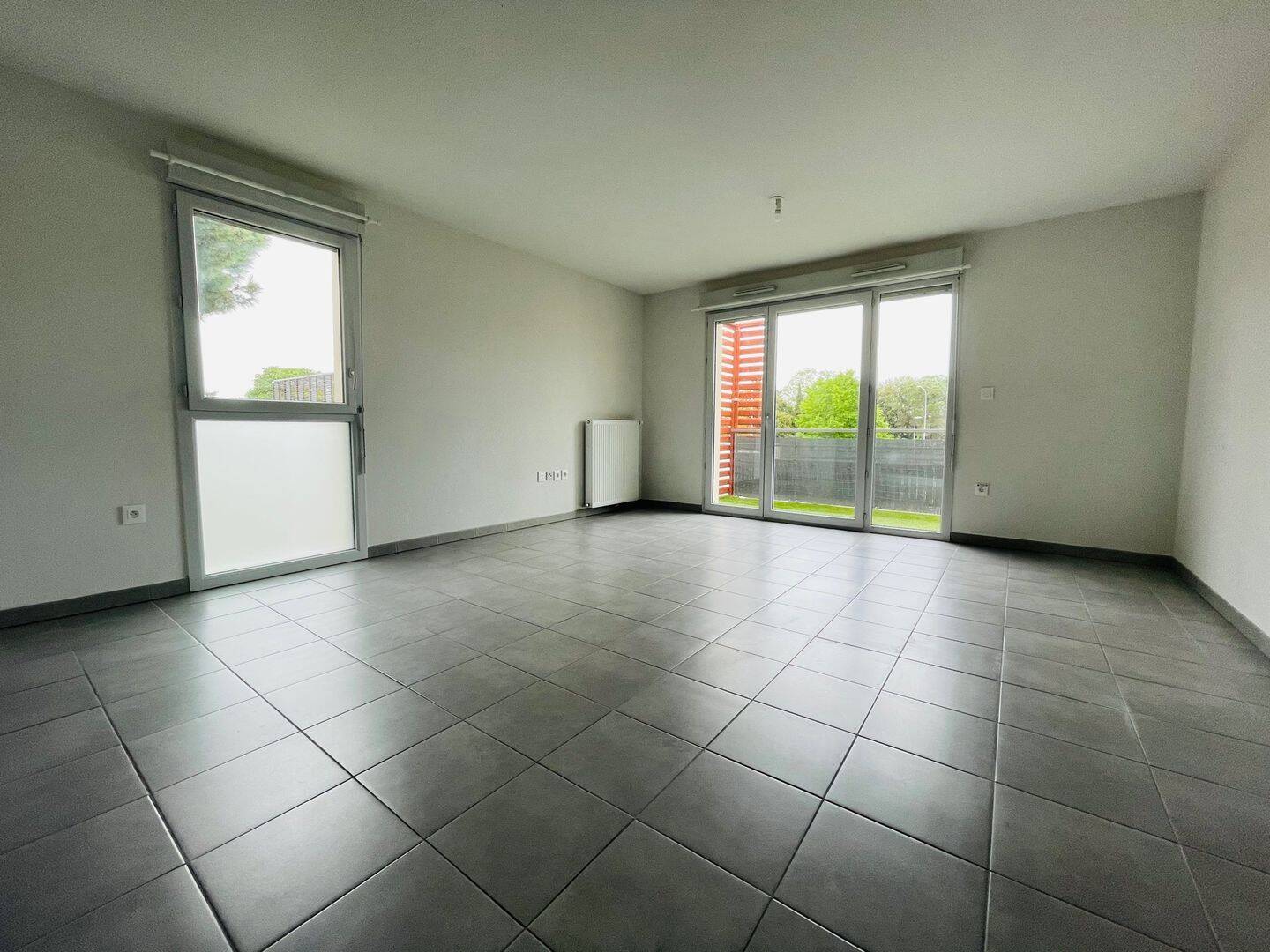 Appartement 3 pièces 65 m² · à Blagnac · 65 m² · 918 €
