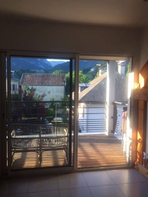 Appartement 4 pièces 91 m² · à Saint-Laurent-du-Pont · 90,6 m² · 979 €/mois