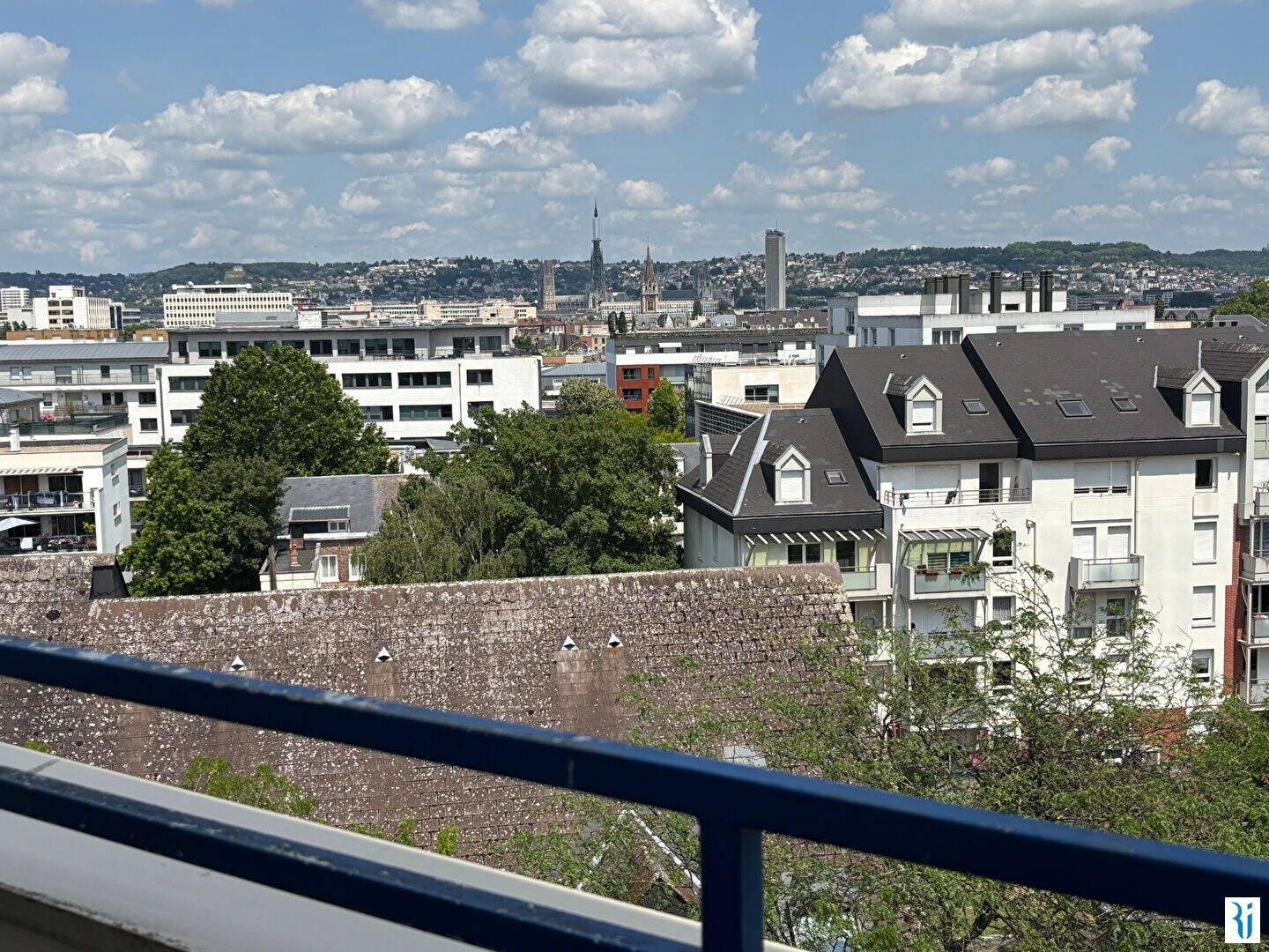 Appartement 3 pièces 58 m² · à Rouen · 57,5 m² · 110 000 €