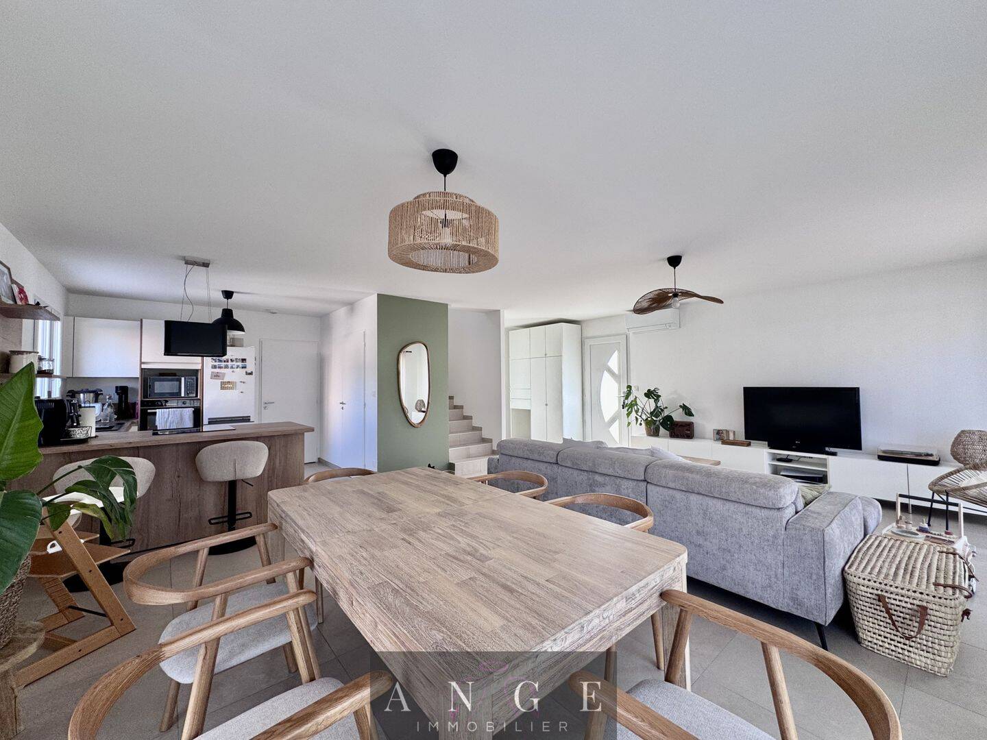 Maison 4 pièces 100 m² · à Rocbaron · 100 m² · 389 000 €