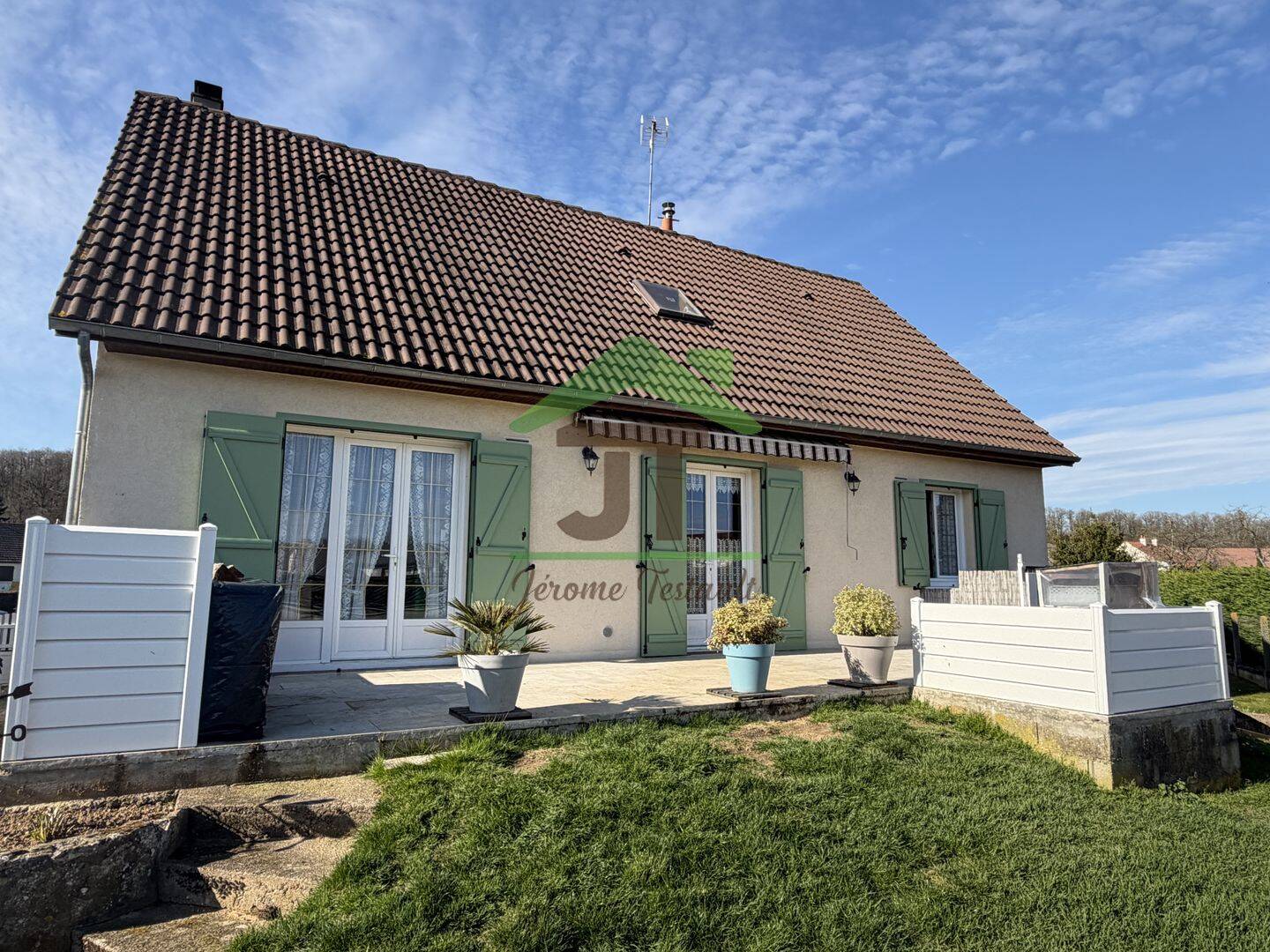 Maison 7 pièces 140 m² · à Bonneval · 140 m² · 158 700 €