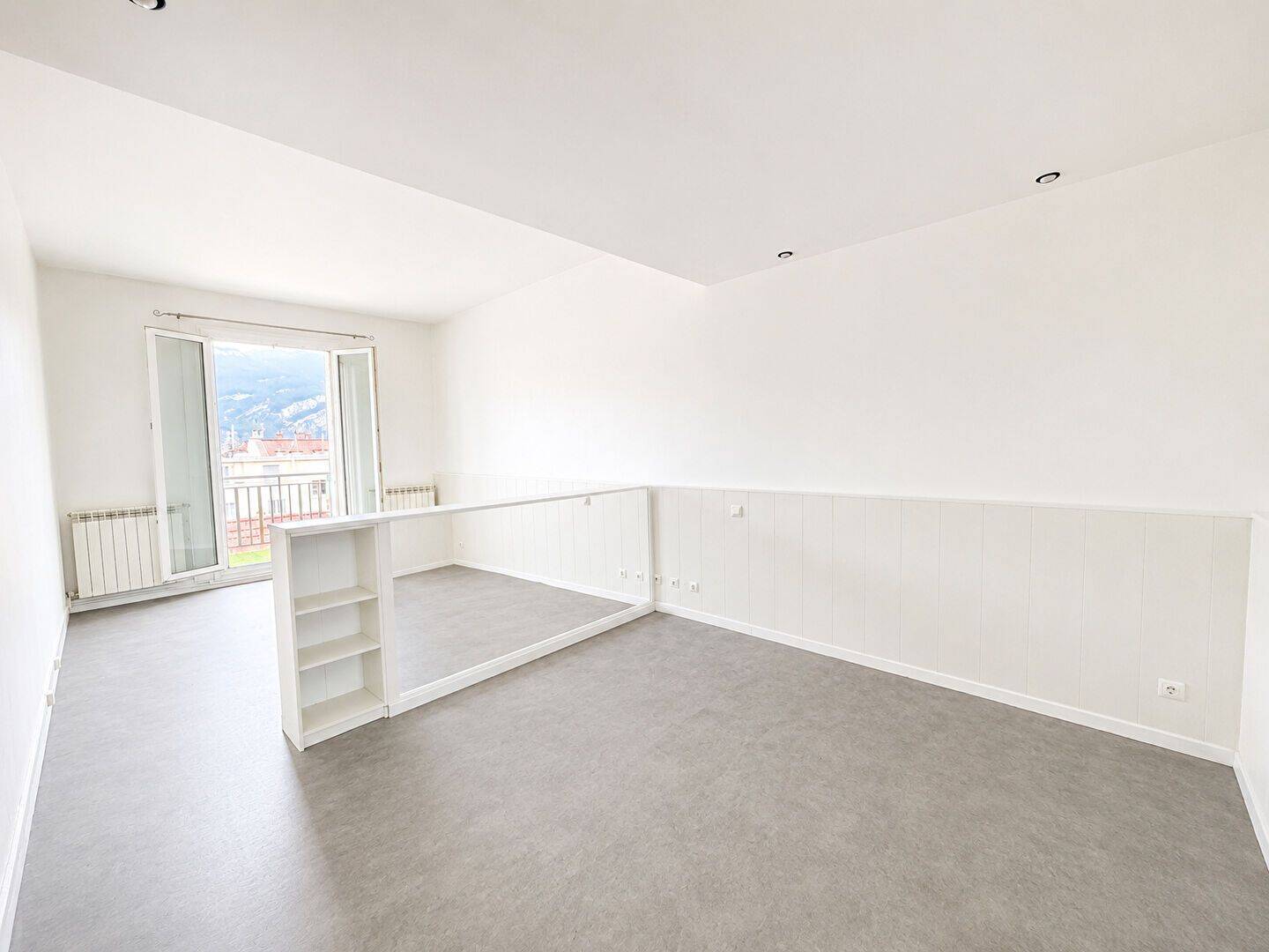 Appartement 1 pièce 38 m² · à Grenoble · 38 m² · 82 000 €