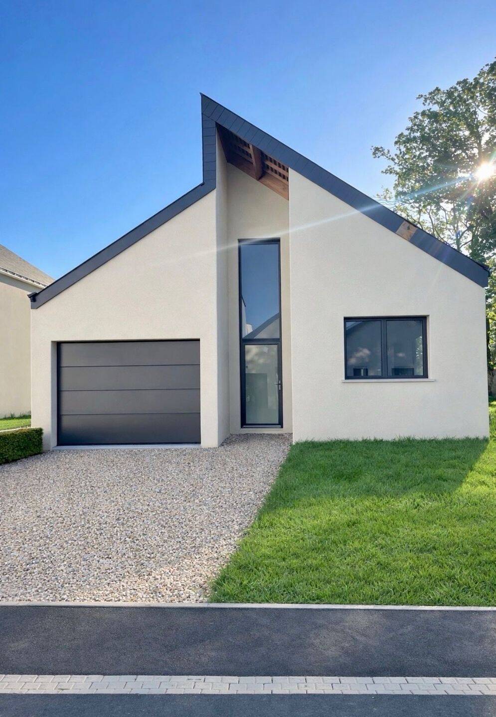 Maison 5 pièces 154 m² · à Saint-Barthélemy-d'Anjou · 154 m² · 410 000 €