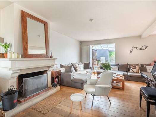 Maison à vendre 895 000 € 6 pièces 5 chambres 240 m² 235 m² de terrain La Plaine Montesson 78360