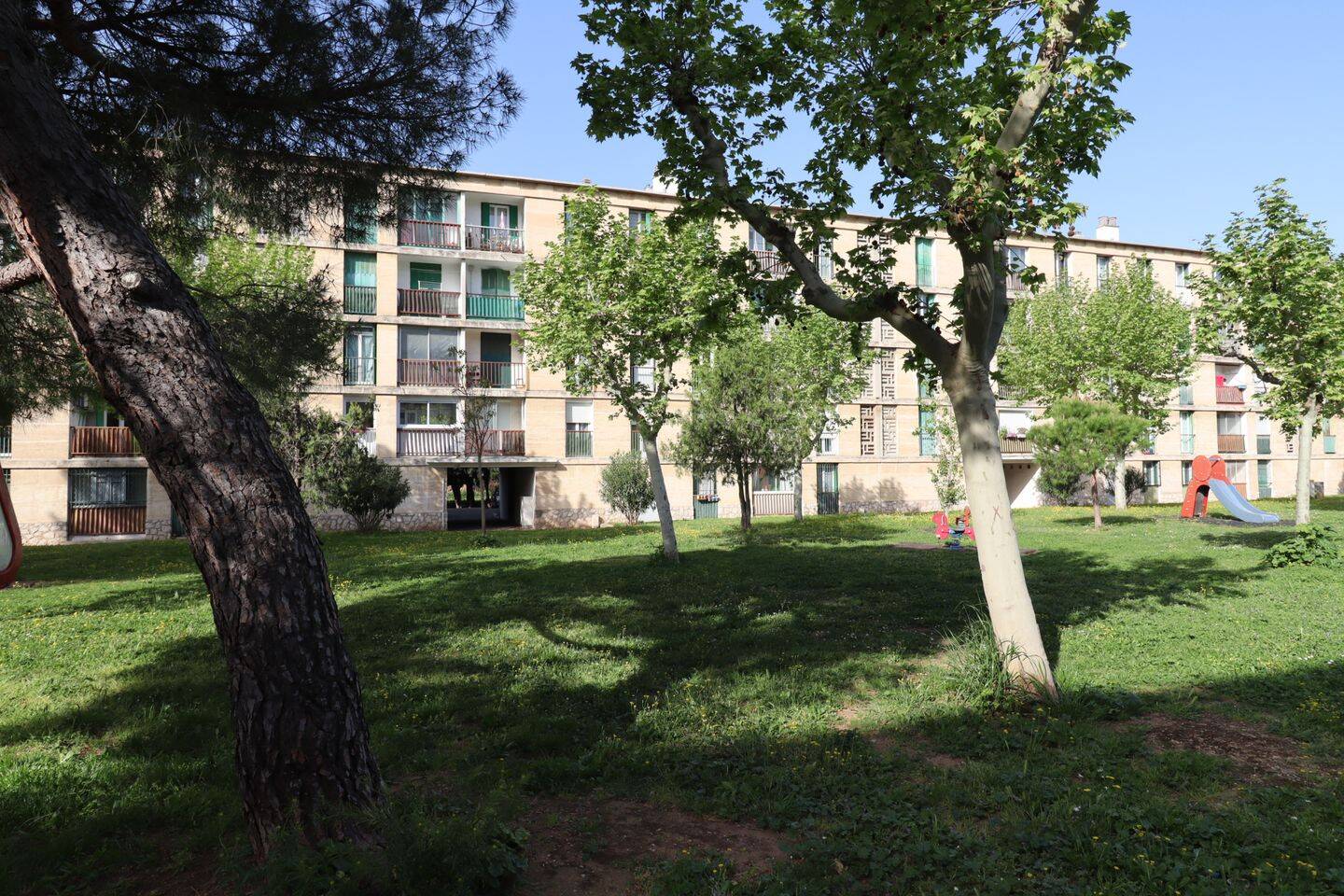 Appartement 3 pièces 65 m² · à Marseille 12ème Arrondissement · 64,6 m² · 160 000 €