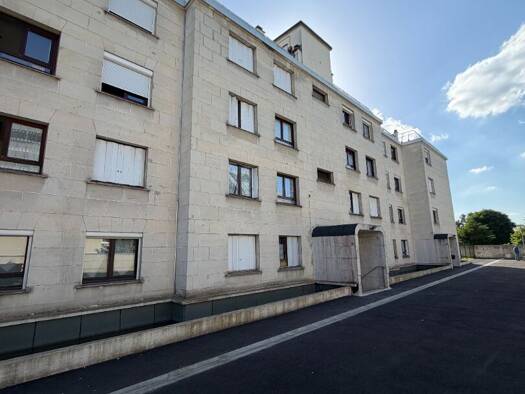Appartement à vendre 190 000 € 3 pièces 2 chambres 63 m² RDC/3 Gutenbert Livry-Gargan 93190