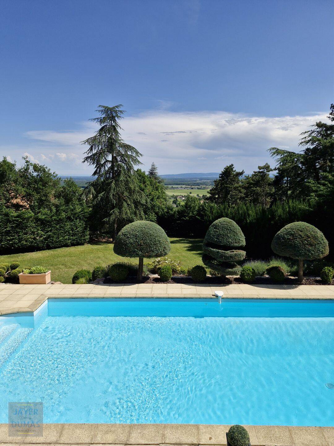 Maison 5 pièces 260 m² · à Givry · 260 m² · 655 000 €