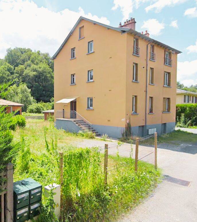 Appartement 3 pièces 80 m² · à Decazeville · 80 m² · 650 €/mois