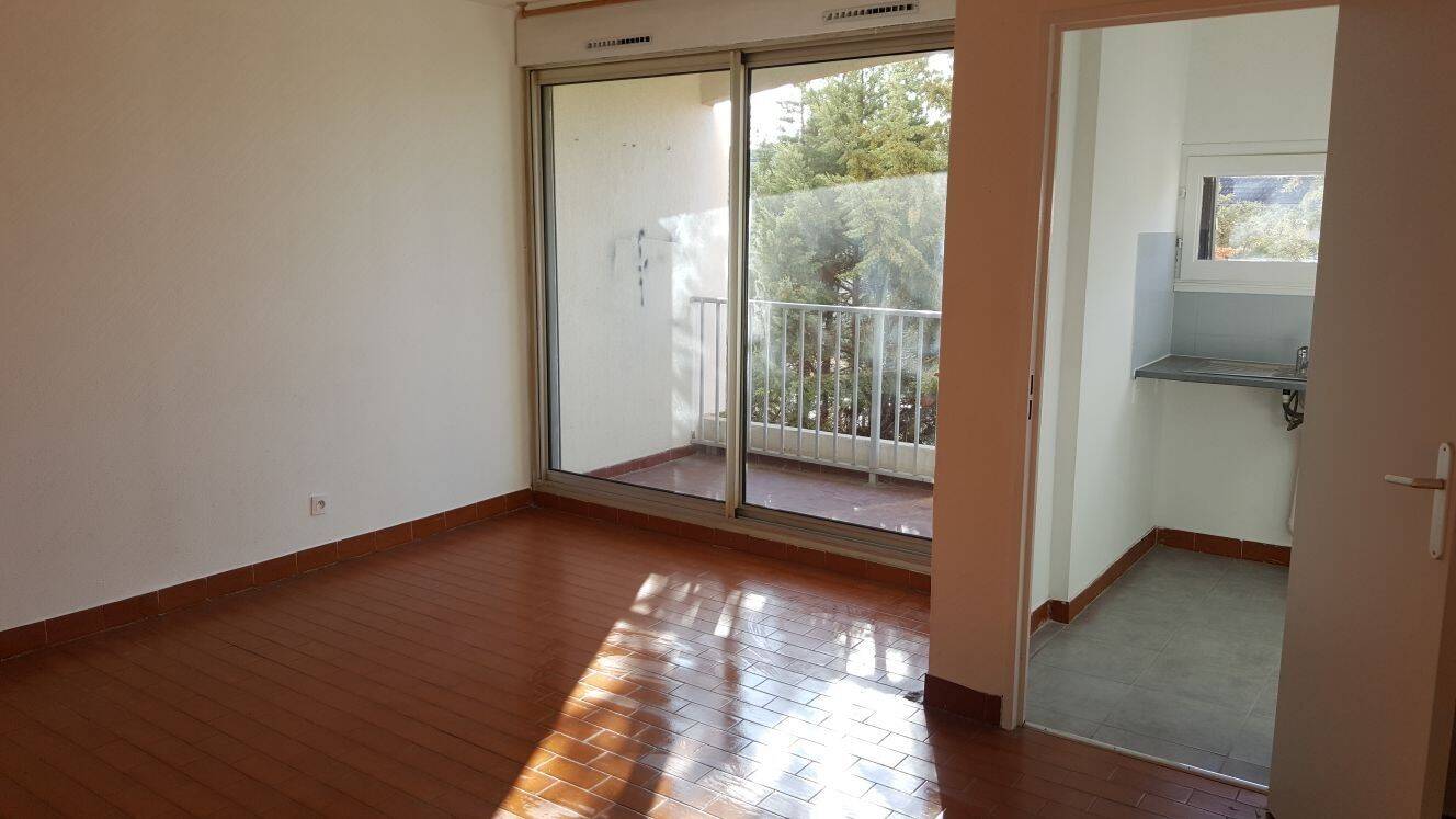 Appartement 1 pièce 26 m² · à Bagnols-sur-Cèze · 26 m² · 47 000 €