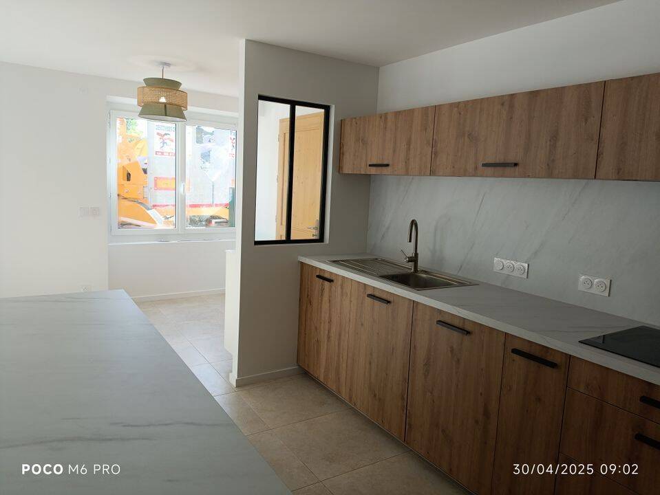 Appartement 3 pièces 70 m² · à Hauterives · 70 m² · 710 €