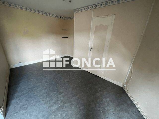 Appartement 1 pièce 27 m² · à Flers · 27 m² · 250 €/mois