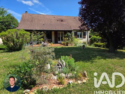 Maison de plain-pied à vendre 260 000 € 5 pièces 3 chambres 86 m² 1 010 m² de terrain Maintenon 28130