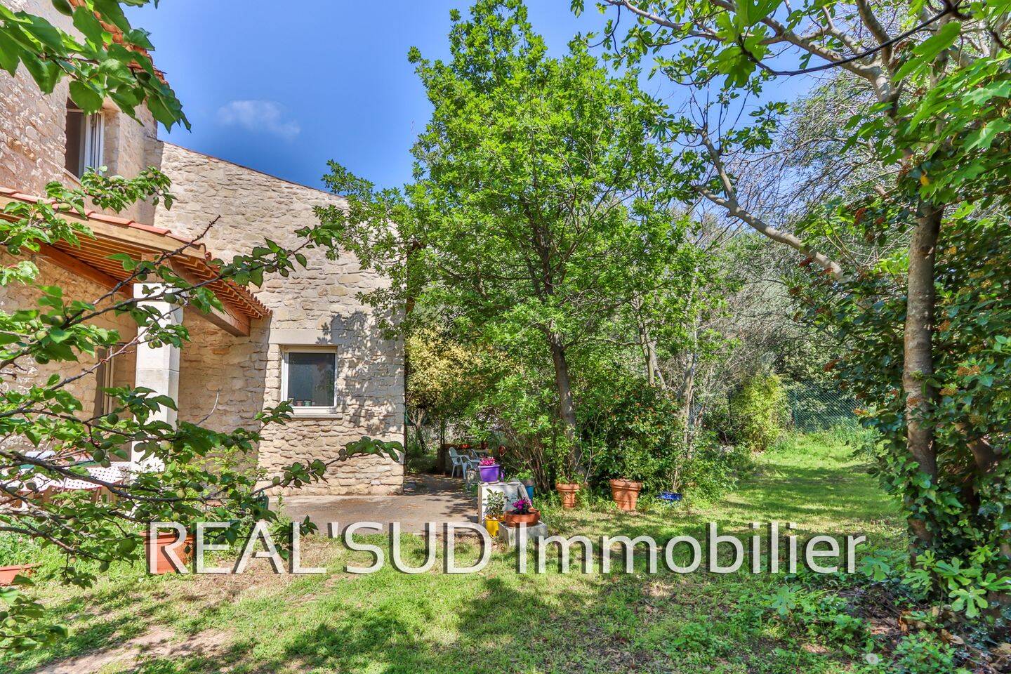 Maison 5 pièces 180 m² · à Marseille 9ème Arrondissement · 180 m² · 845 000 €
