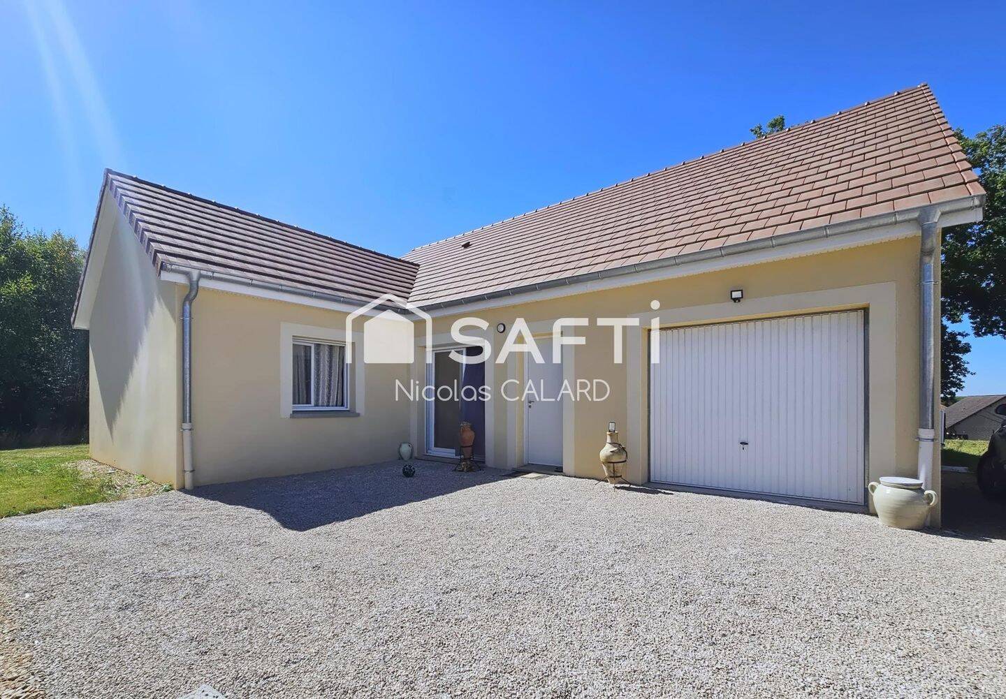 Maison 4 pièces 126 m² · à Branges · 126 m² · 255 000 €