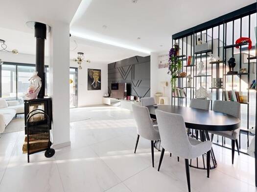 Maison à vendre - Première occupation 760 000 € 4 pièces 3 chambres 187 m² 474 m² de terrain Ottmarsheim 68490