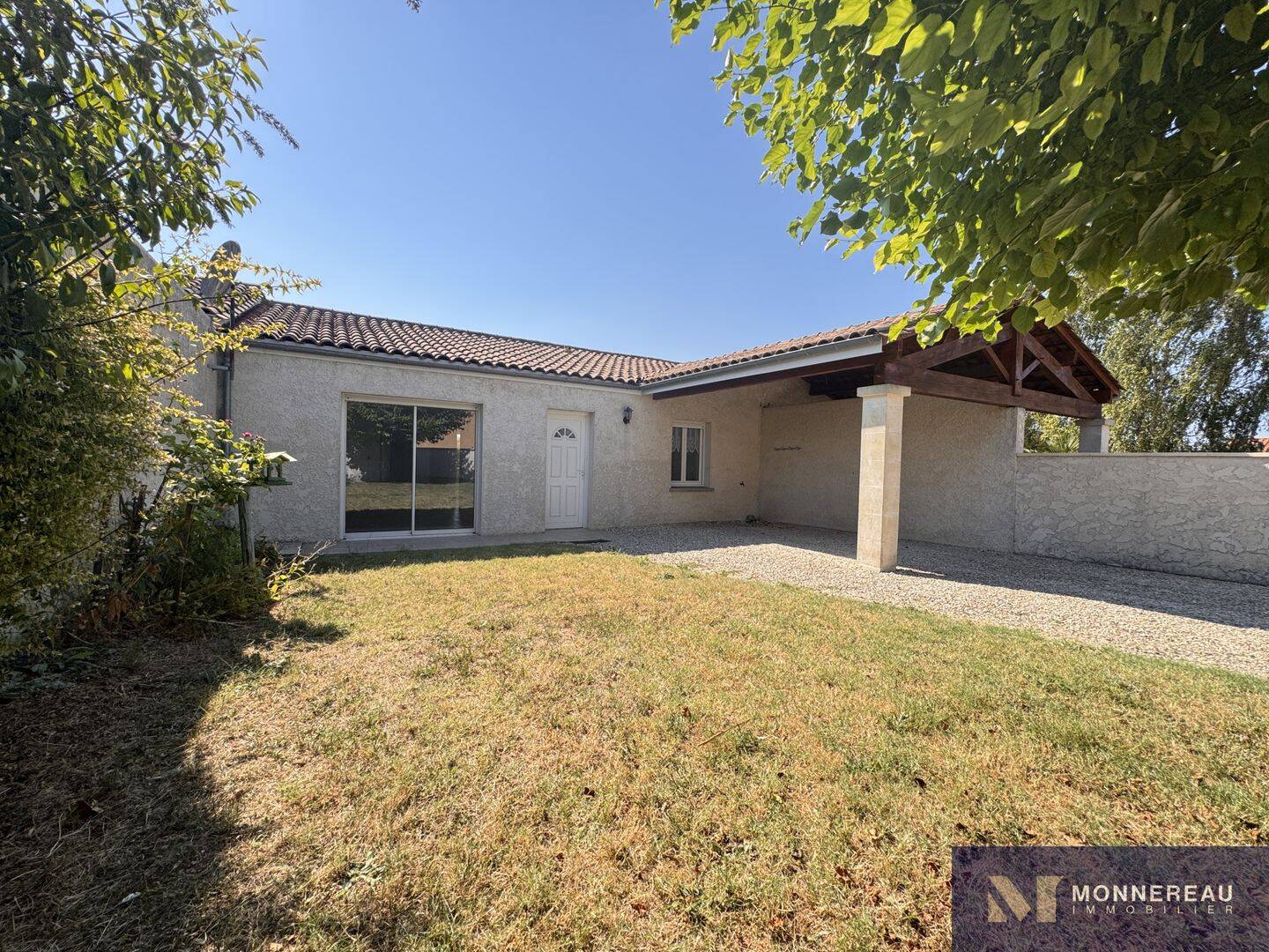 Maison 4 pièces 80 m² · à Barbezieux-Saint-Hilaire · 80 m² · 139 000 €