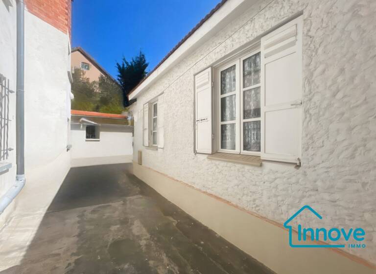 Maison en viager occupé Bouquet 106 000 € 1 pièce 1<br/>chambre 21,7 m²<br/>superficie Chantiers-Prochefontaine Versailles 78000